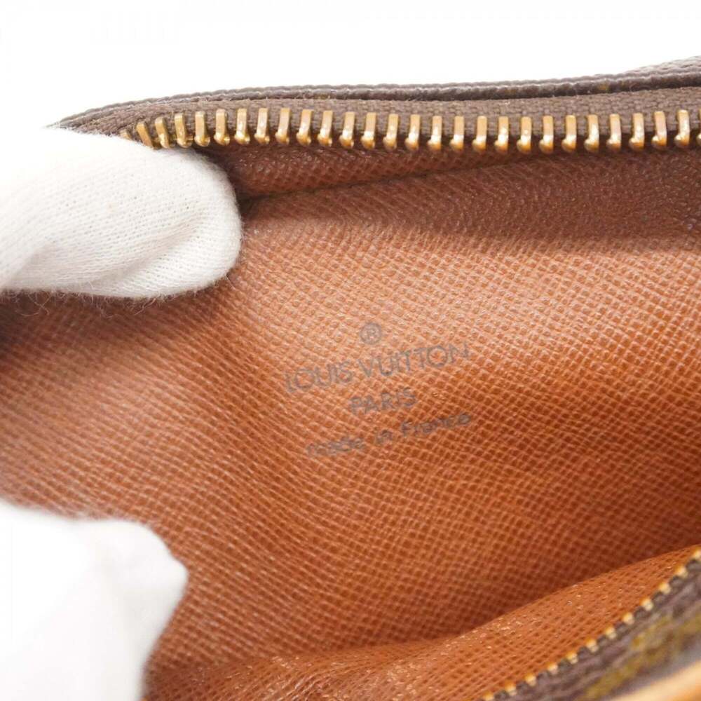 LOUIS VUITTON Brown Monogram Shoulder Bag - Picture 5 of 14